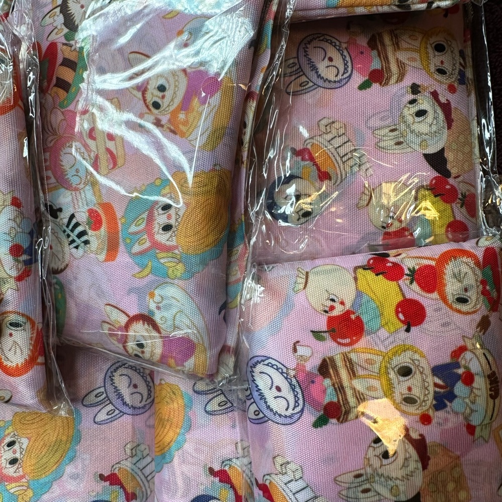 LABUBU Nylon Pink Shopping Women's Bag - Picture 6 of 7